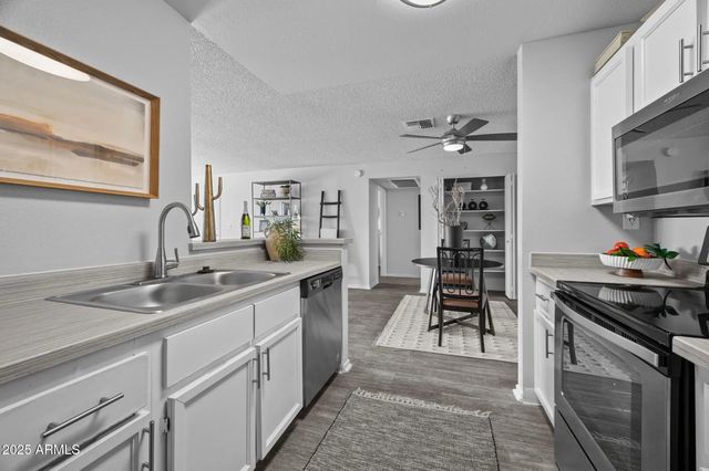 1320 N Mcqueen Road B1, Chandler, AZ 85225