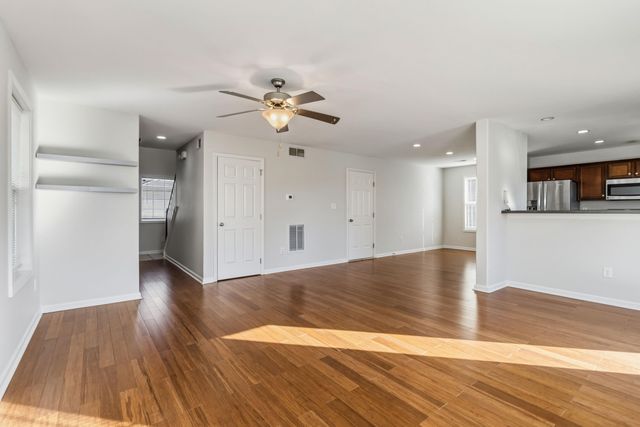 241 Ferndale Pass, Lexington, KY 40511