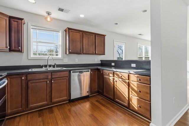 241 Ferndale Pass, Lexington, KY 40511