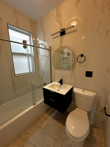 1911 S Ridgeway Avenue 2F, Chicago, IL 60623