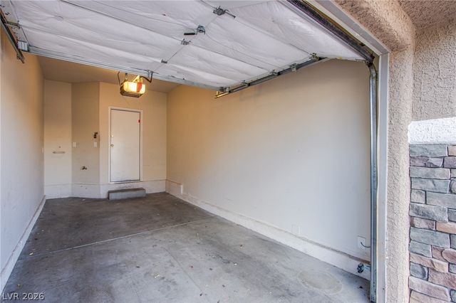 6717 Lookout Lodge Lane 1, North Las Vegas, NV 89084
