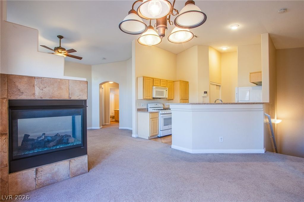 6717 Lookout Lodge Lane 1, North Las Vegas, NV 89084 — photo 2