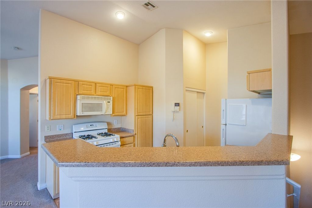 6717 Lookout Lodge Lane 1, North Las Vegas, NV 89084 — photo 4