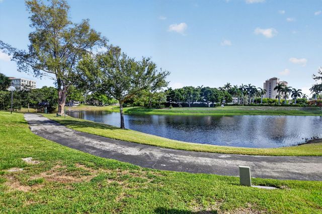 21328 Pagosa Court, Boca Raton, FL 33486