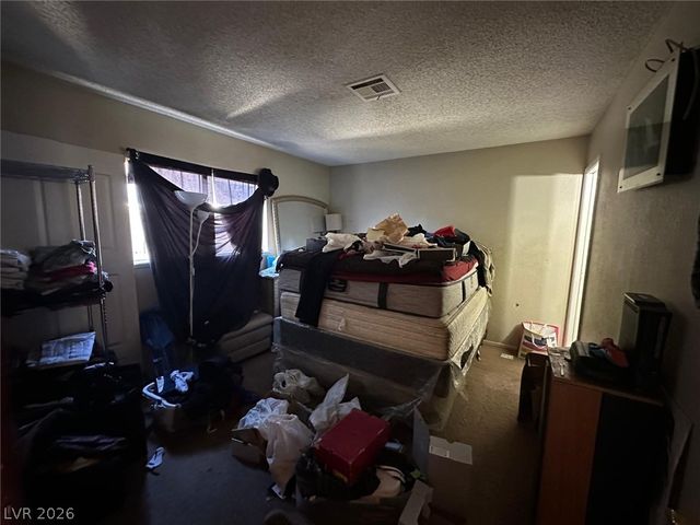 6209 Long Valley Drive, Las Vegas, NV 89108