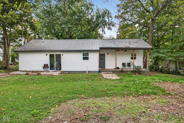 203 NE 1st Street, Paoli, IN 47454