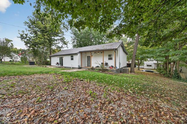 203 NE 1st Street, Paoli, IN 47454