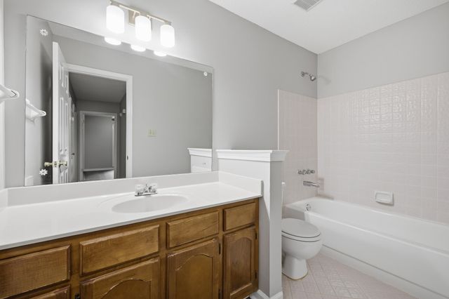 884 WOOD KIRK CV, Memphis, TN 38018