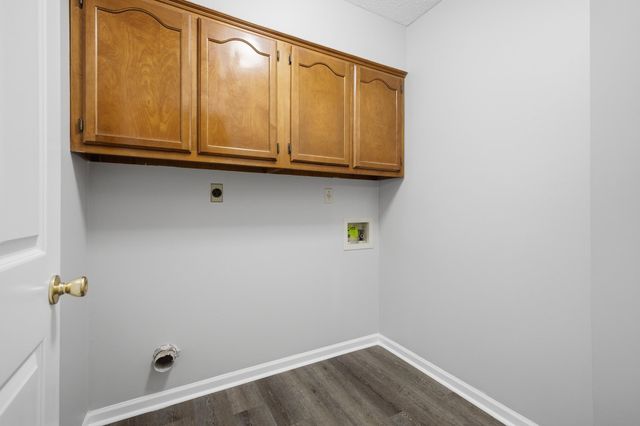 884 WOOD KIRK CV, Memphis, TN 38018