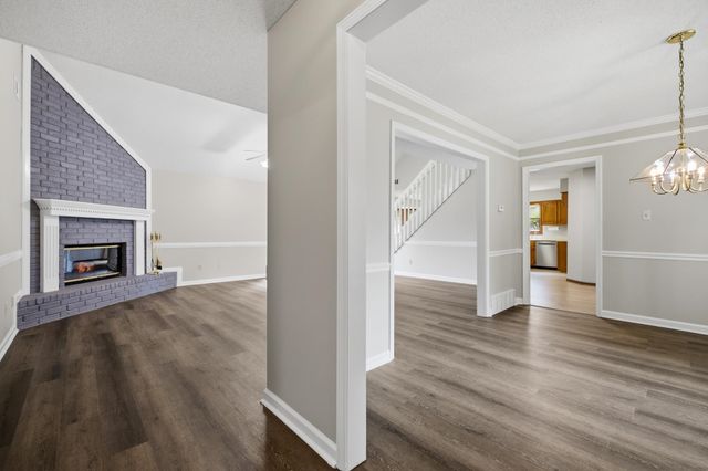 884 WOOD KIRK CV, Memphis, TN 38018