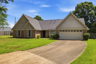 884 WOOD KIRK CV, Memphis, TN 38018