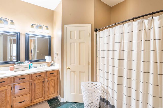 560 Phillips Rd 353, Poplar Grove, AR 72374