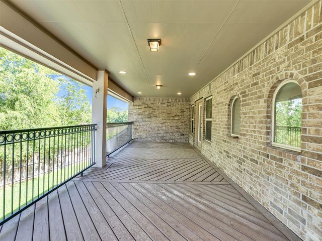 5227 Preserve Park Drive, Spring, TX 77389