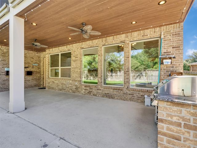 5227 Preserve Park Drive, Spring, TX 77389