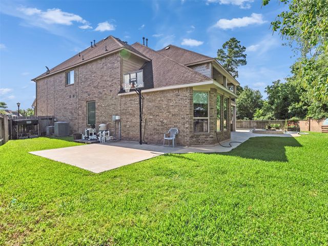 5227 Preserve Park Drive, Spring, TX 77389