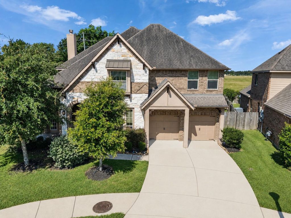 5227 Preserve Park Drive, Spring, TX 77389