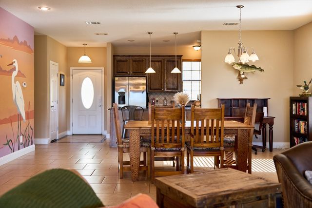 182 Oak Hills Drive, Mabank, TX 75156