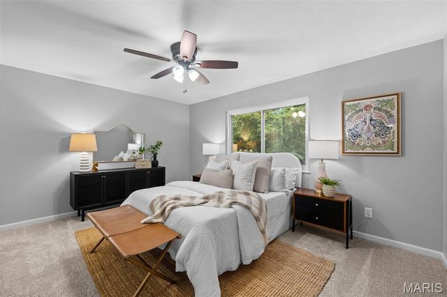 825 Windsor Gardens Court, St Louis, MO 63021