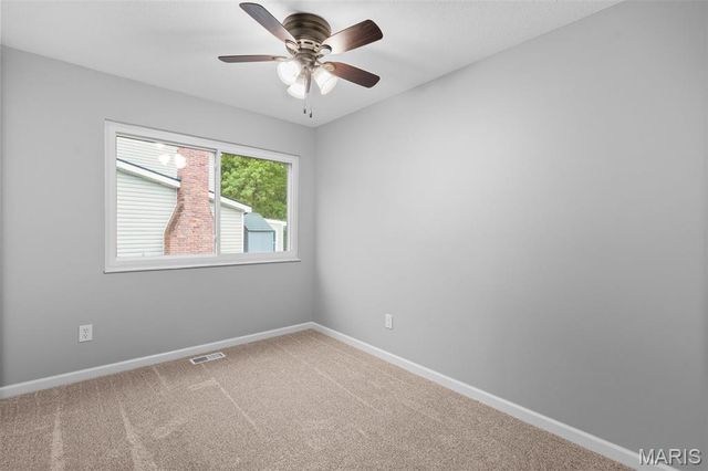 825 Windsor Gardens Court, St Louis, MO 63021
