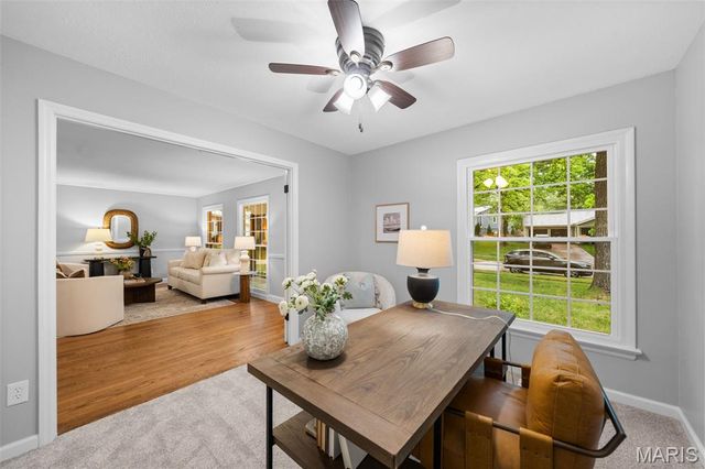 825 Windsor Gardens Court, St Louis, MO 63021