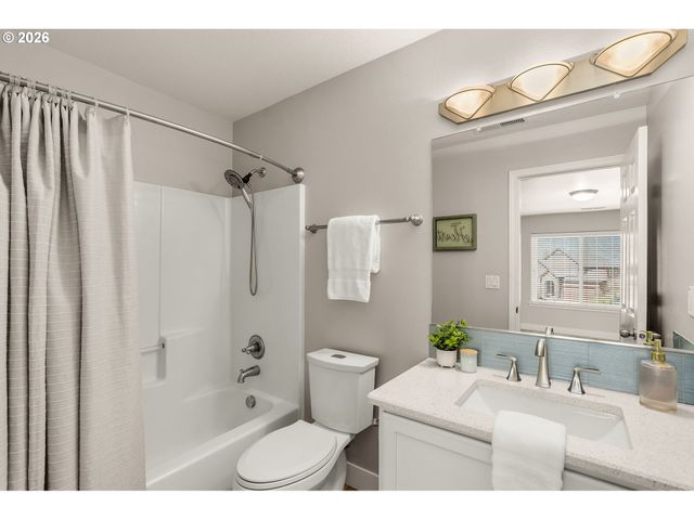 17106 Sw ROOSEVELT St, Sherwood, OR 97140