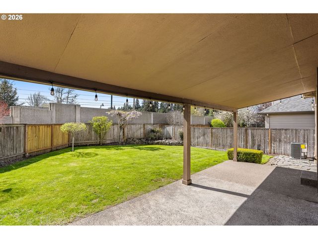 17106 Sw ROOSEVELT St, Sherwood, OR 97140