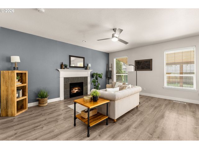 17106 Sw ROOSEVELT St, Sherwood, OR 97140