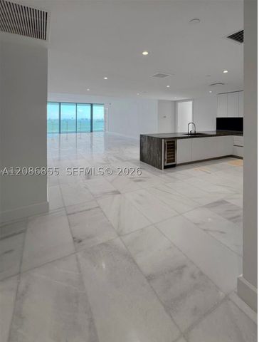 700 NE 26th Ter 2303, Miami, FL 33137