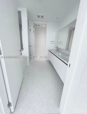 700 NE 26th Ter 2303, Miami, FL 33137