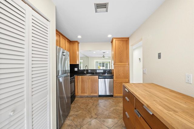 6673 Moonlit Drive, Delray Beach, FL 33446
