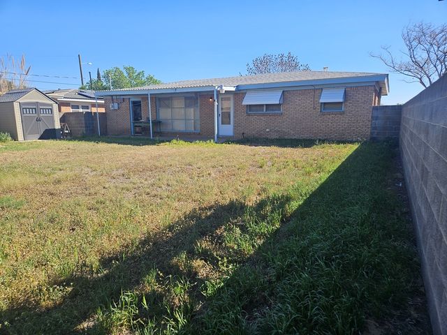 4219 Durango Ave, Odessa, TX 79762