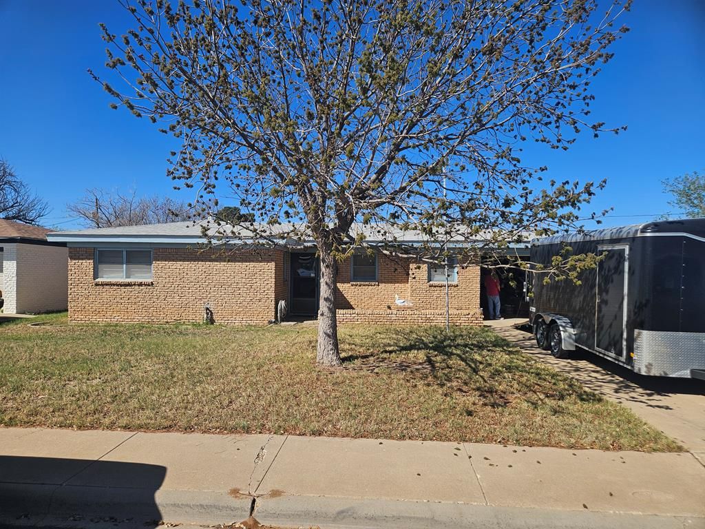 4219 Durango Ave, Odessa, TX 79762