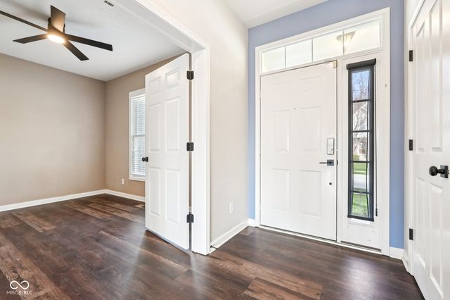 6121 Pine Bluff Drive, Avon, IN 46123