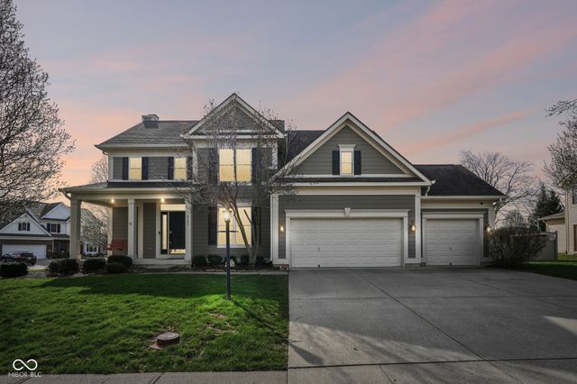 6121 Pine Bluff Drive, Avon, IN 46123