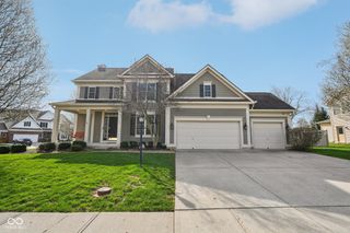 6121 Pine Bluff Drive, Avon, IN 46123