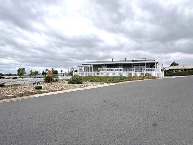 13300 Los Coches Rd East 64, El Cajon, CA 92021