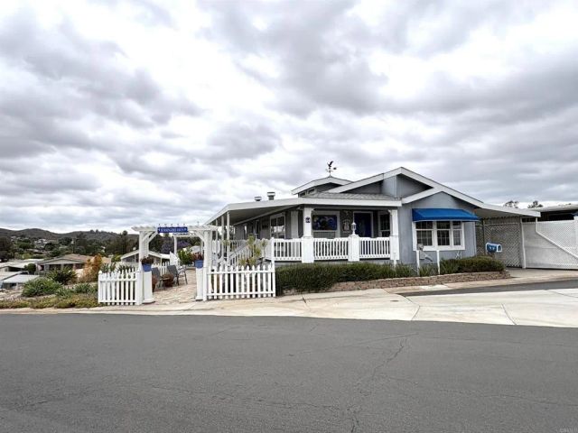 13300 Los Coches Rd East 64, El Cajon, CA 92021