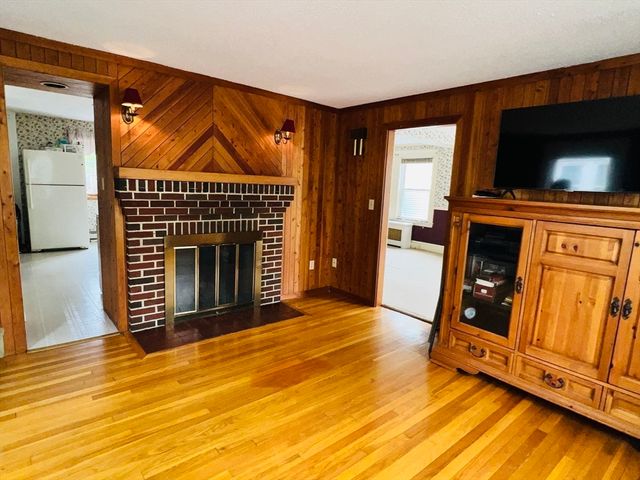 46 Richardson Road, Lynn, MA 01904