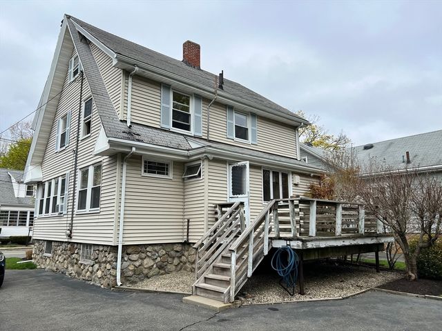 46 Richardson Road, Lynn, MA 01904