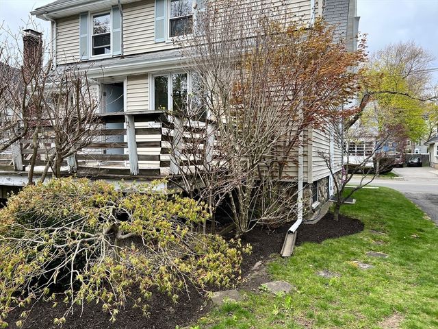 46 Richardson Road, Lynn, MA 01904