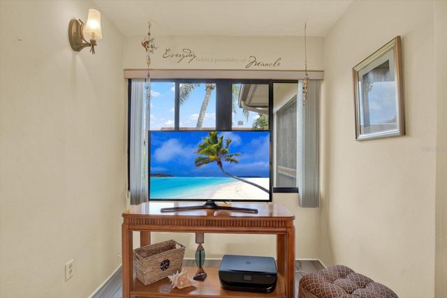 2750 E BAY DRIVE 12E, Largo, FL 33771