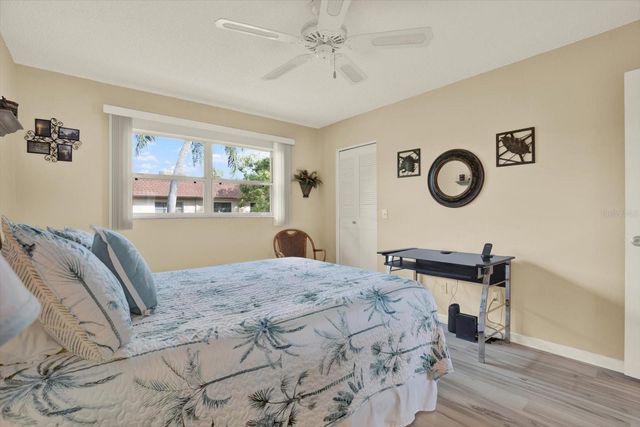 2750 E BAY DRIVE 12E, Largo, FL 33771