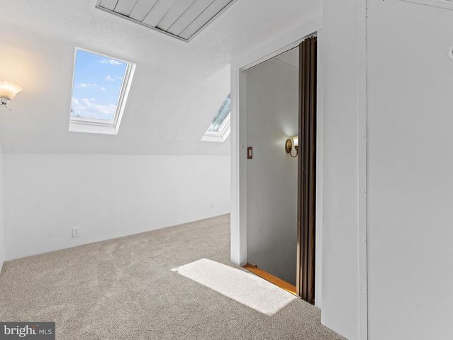 245 S LOGAN AVE, Audubon, NJ 08106