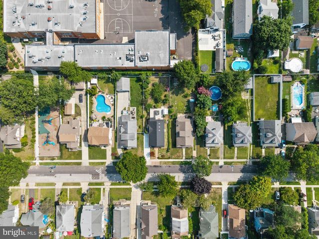245 S LOGAN AVE, Audubon, NJ 08106