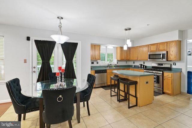 6704 SEABIRD CT, Clinton, MD 20735