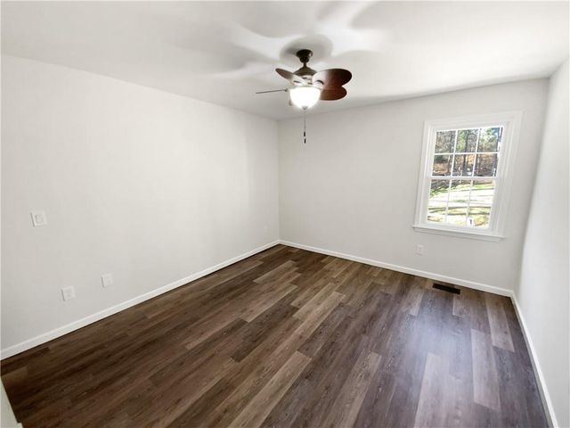 631 Driftwood Drive, Woodstock, GA 30189