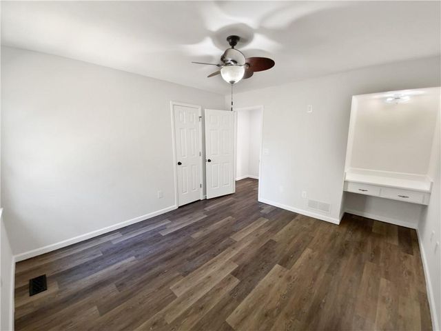 631 Driftwood Drive, Woodstock, GA 30189