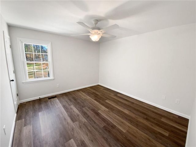 631 Driftwood Drive, Woodstock, GA 30189