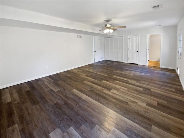 631 Driftwood Drive, Woodstock, GA 30189