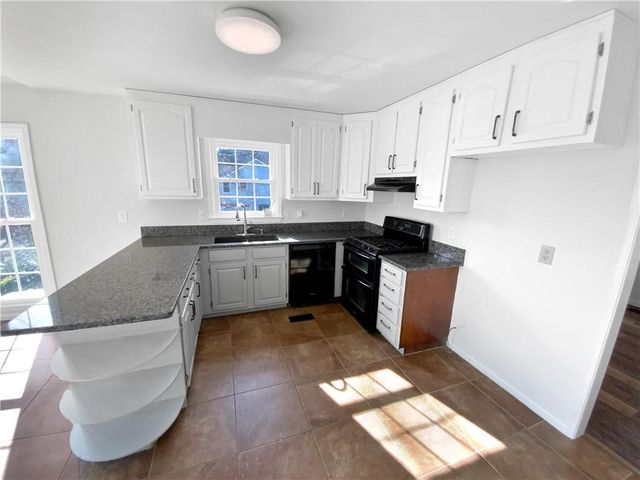 631 Driftwood Drive, Woodstock, GA 30189